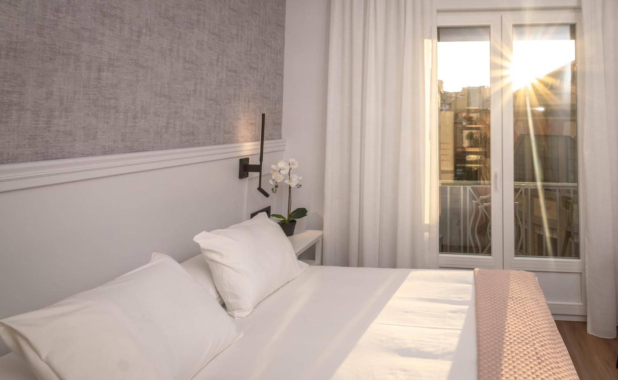 Principe De Vergara Rooms Lujo En El Centro De Logroño Exterior foto